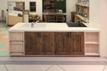 ���R�f�ނ̵��ް���݁E���ް�Ƌ�@�O�d���鎭�s�yCalmfurniture �ߓ��Ƌ�z�߲ݍނ̉����L�b�`��